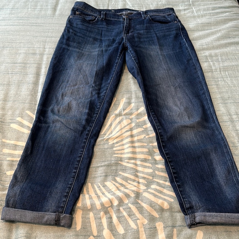 Gap cropped girlfriend jeans size 30R